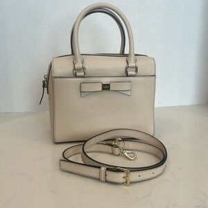 Kate Spade Holly Street Ashton beige satchel crossbody bag
